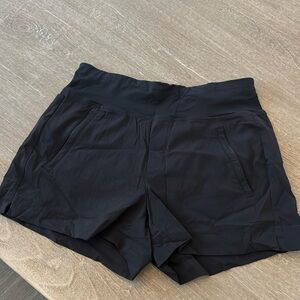 Athleta Trekkie shorts